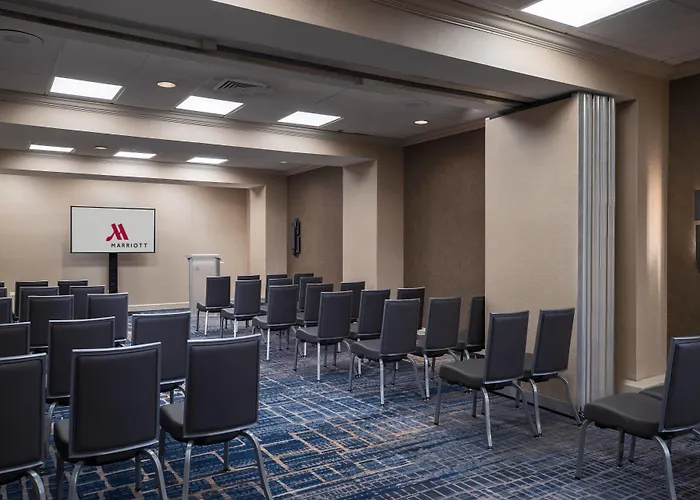 Marriott Downtown Magnificent Mile Hotel Chicago